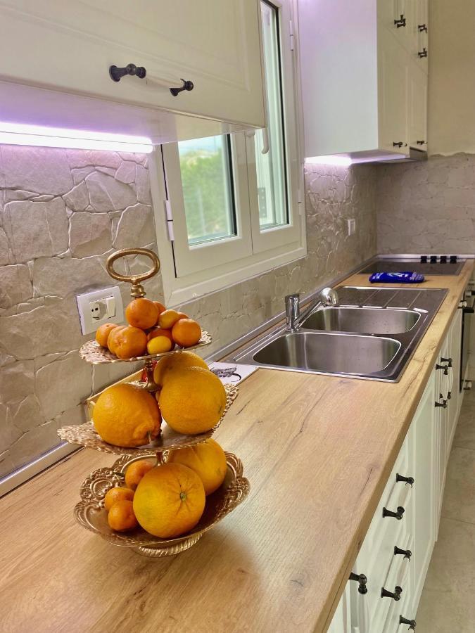 Sarandë Tani'S Houseヴィラ エクステリア 写真