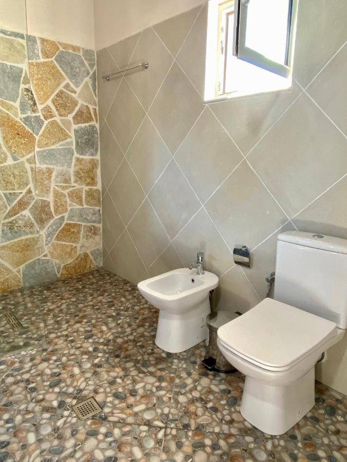 Sarandë Tani'S Houseヴィラ エクステリア 写真