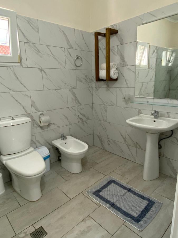Sarandë Tani'S Houseヴィラ エクステリア 写真